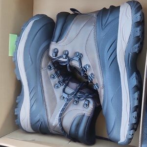 Eddie Bauer Brown Rain & Snow Boots with Water-Resistant Design